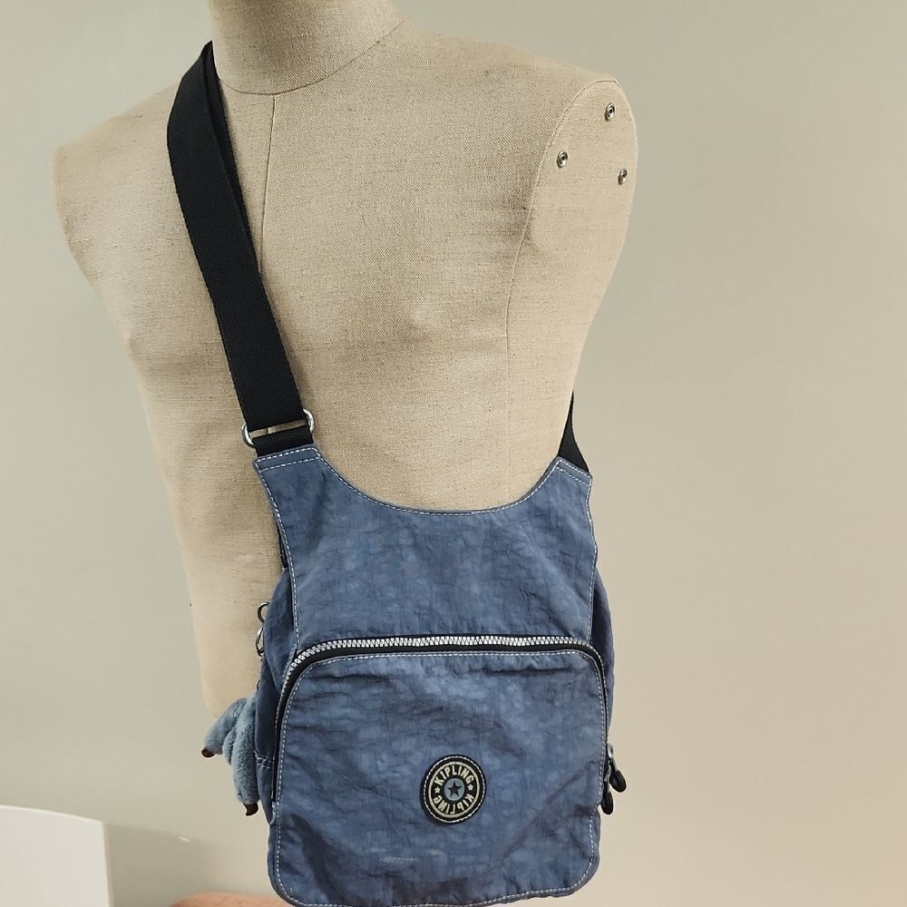 Kipling Transport Shoulder Bag With Gorilla